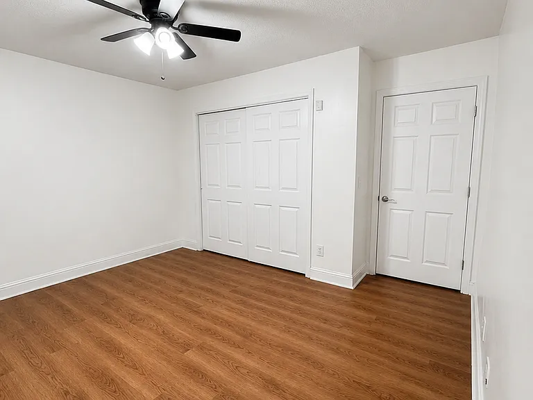 120 Oak Vista Ct — Photo 28