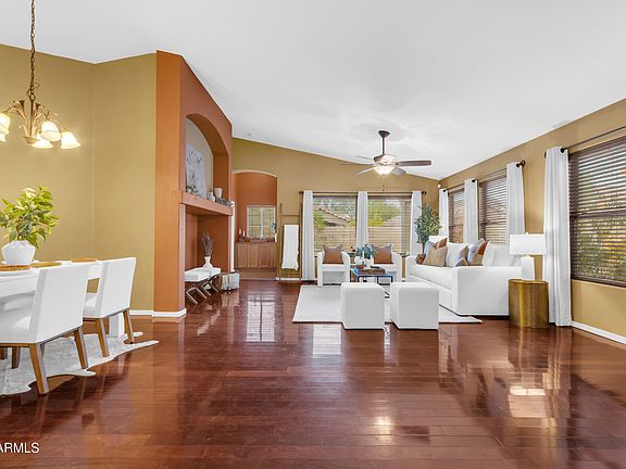 3rd image of 17562 W DALEA Drive