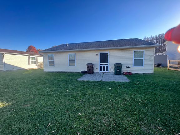 2nd image of 758 Brickyard Dr