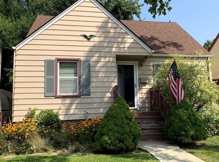 551 E Meyers Ave N, Hazel Park, MI 48030