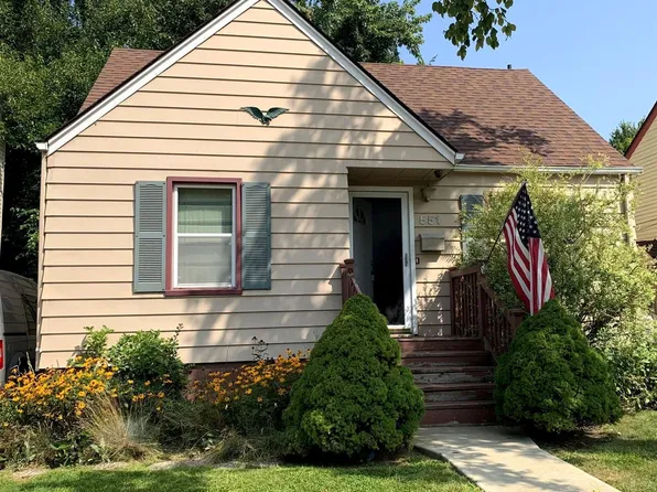 551 E Meyers Ave N, Hazel Park, MI 48030