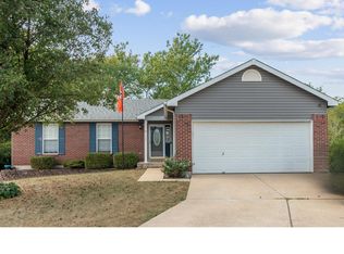 309 Grand Oaks Ct, Wentzville, MO