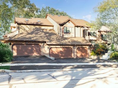 1032 Braemoor Dr, Downers Grove, IL, 60515