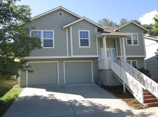 201 Hidden Glen Dr, Auburn, CA 95603