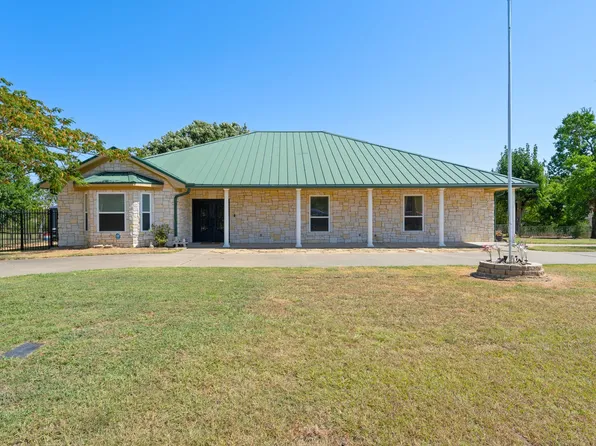 330 Mohawk Trl, East Tawakoni, TX 75472