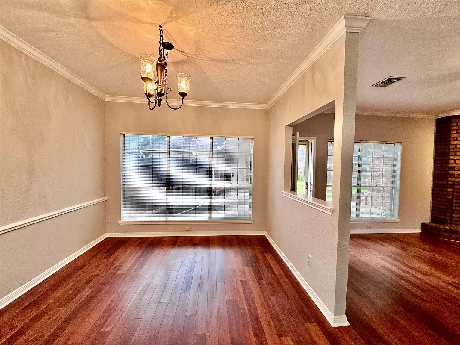 Studio, 3.5 bath, 2754 sqft, $2,500 — Photo 4