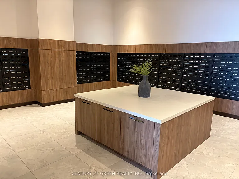 15 Skyridge Dr #923 — Photo 6
