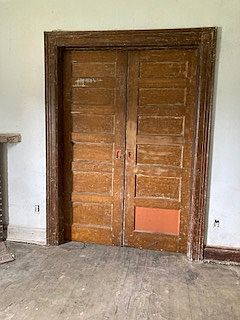 4th image of 532 Forest Ave