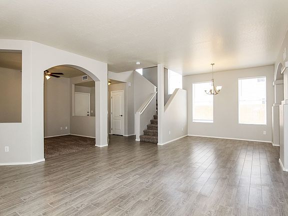 3rd image of 14758 W Columbine Dr