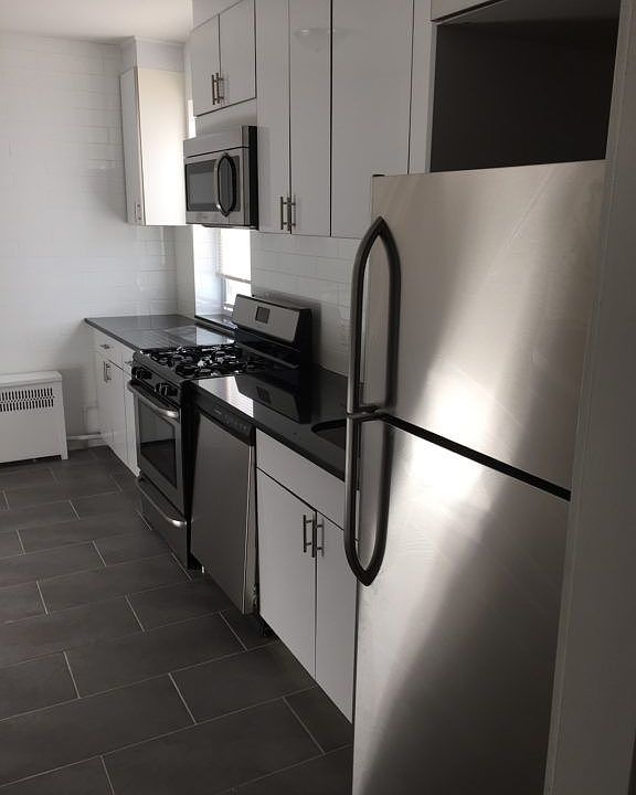 1st image of 3178 34th St APT 4G