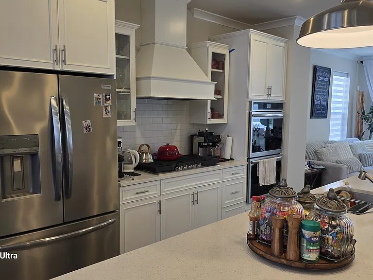 2944 Bridgewater Dr — Photo 1