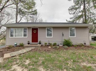43 Devore Dr, Ballwin, MO 63011