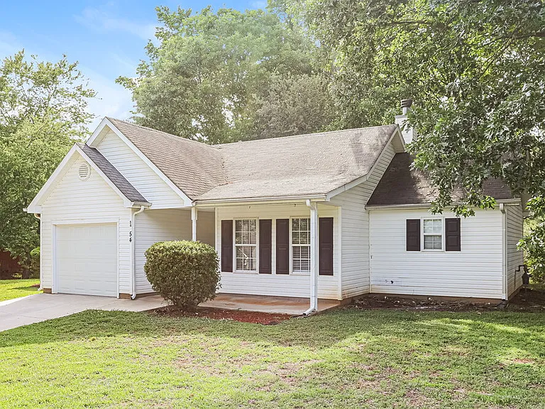 54 Virginia Heights Dr — Photo 3