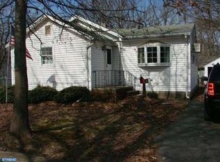 156 McLean St, Iselin, NJ 08830