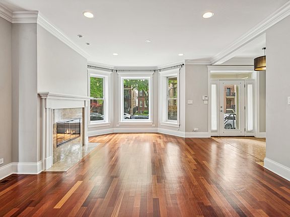 4th image of 2236 W Leland Ave