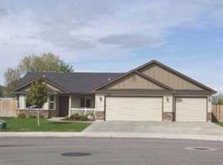 955 S Spoonbill Ave, Meridian, ID 83642