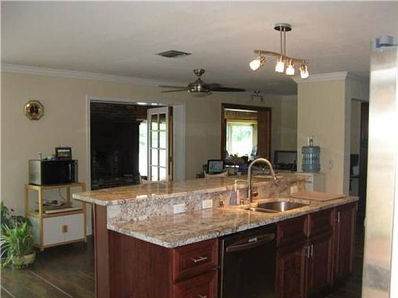 Kitchen_1