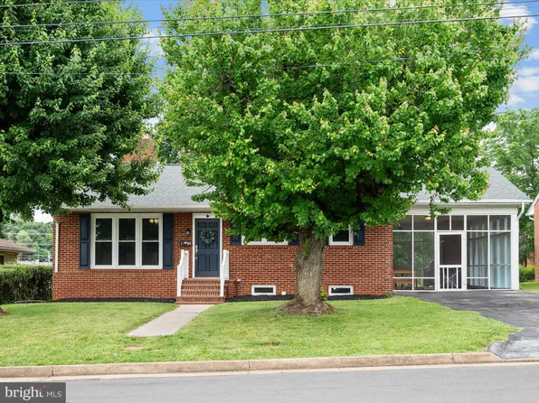 117 Washington Ave, Front Royal, VA 22630
