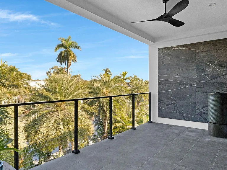823 Ponce De Leon Dr — Photo 56