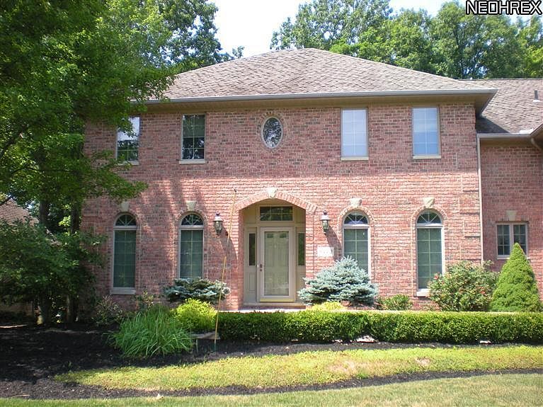 1st image of 8772 Pointe Dr