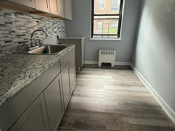 2nd image of 425 Mount Prospect Ave APT 211