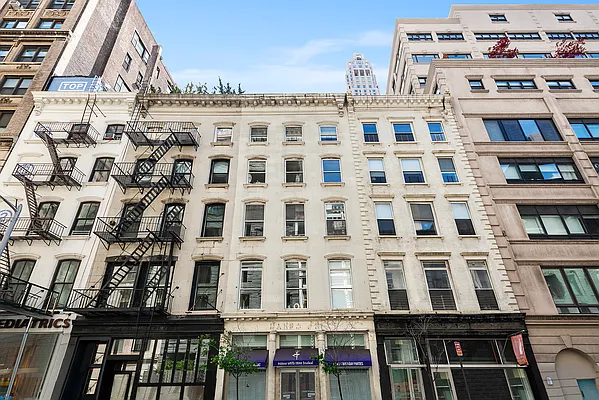 Rented by Corcoran | media 31