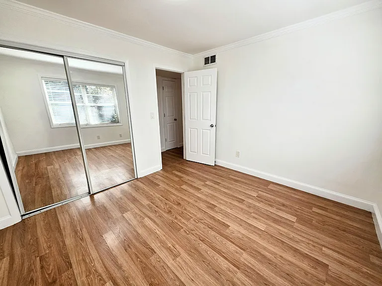 2413 Lawrenceville Hwy #6 — Photo 21