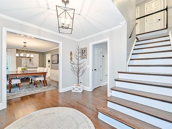 4th image of 2483 N Forest Dr NE