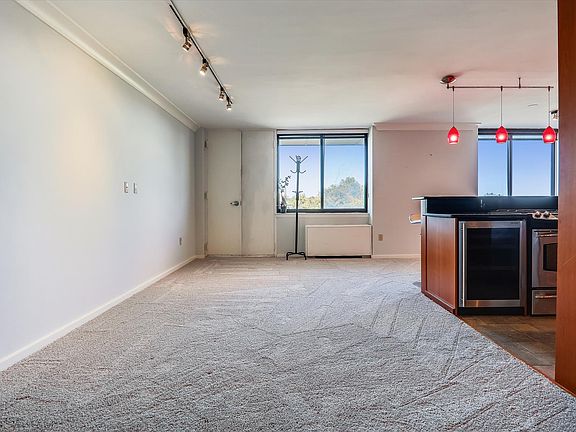 2nd image of 4390 Lorcom Ln APT 601