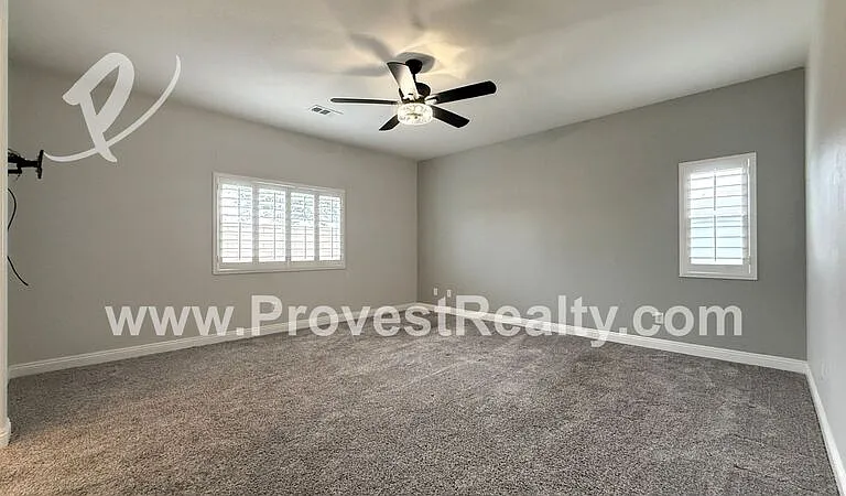8440 Hoover Ct — Photo 12