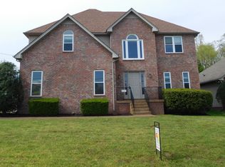 4132 October Woods Dr, Antioch, TN 37013