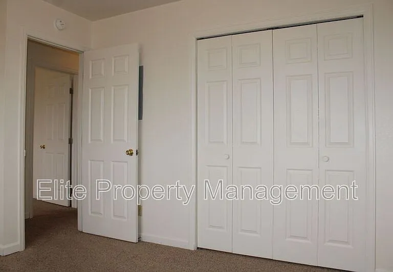 212 W Palmer Lake Dr — Photo 11