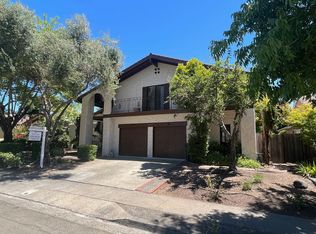 6598 Bridgewood Dr, Santa Rosa, CA 95409