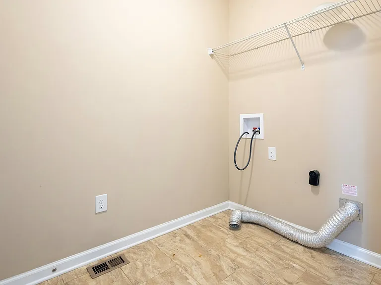 1224 Cobblefield Dr — Photo 26