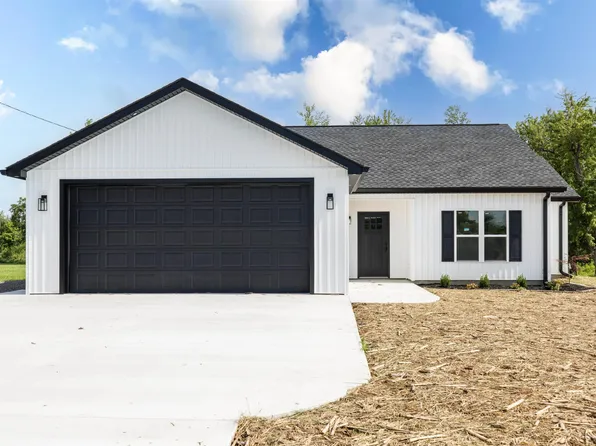 200 Cardinal Rd, Mayfield, KY 42066