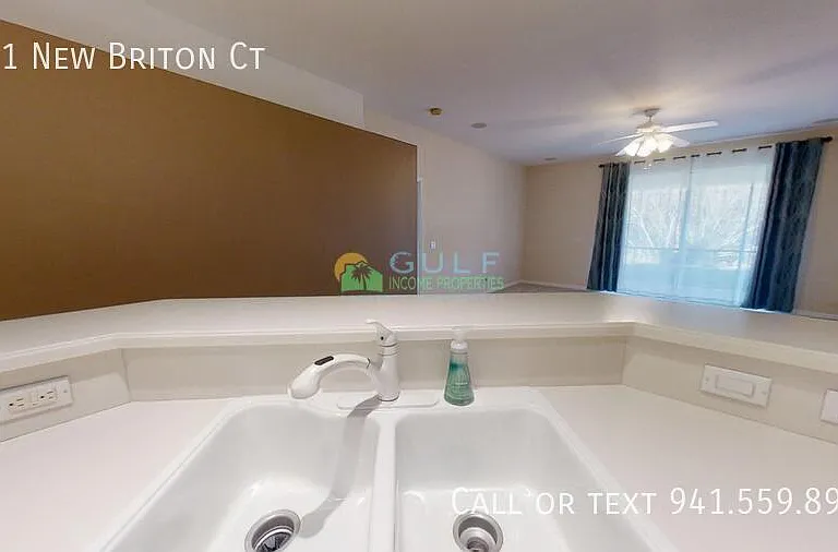 141 New Briton Ct — Photo 16