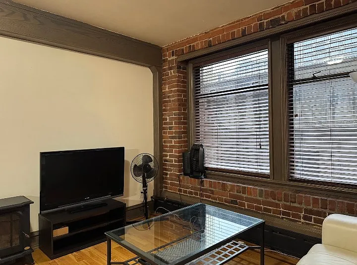 777 Burrard St #4 — Photo 10