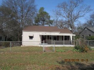 1363 Schley St, Macon, GA 31206