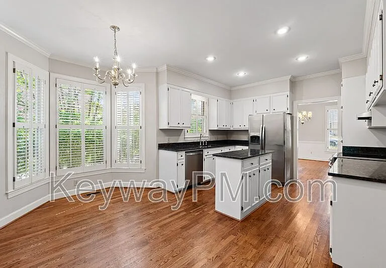879 Sparkleberry Rd — Photo 10