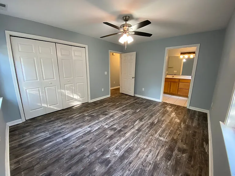 5132 Greenville Loop Rd #B — Photo 16