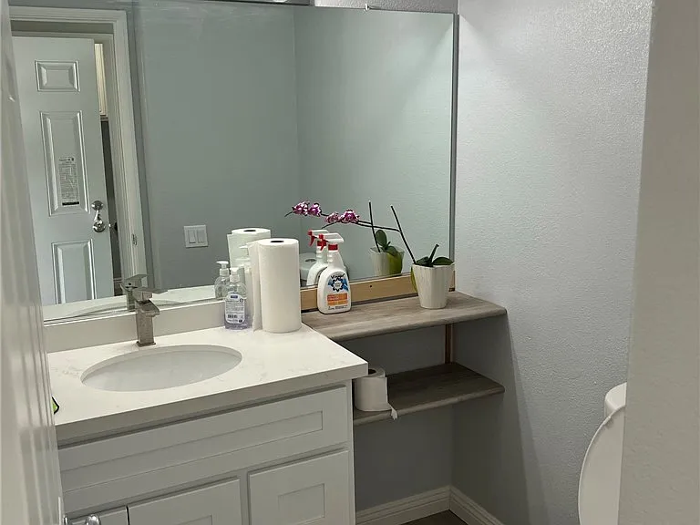 543 S Eveningsong Ln — Photo 11