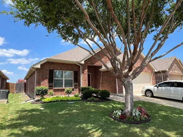 13241 Palancar Dr, Fort Worth, TX 76244