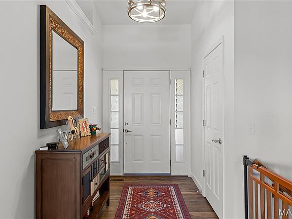 3rd image of 322 Old Meramec Station Rd