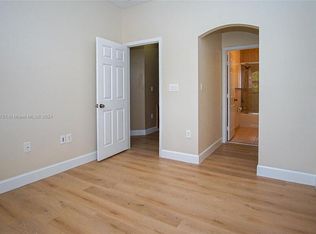14361 SW 11th St #2608, Hollywood, FL 33027