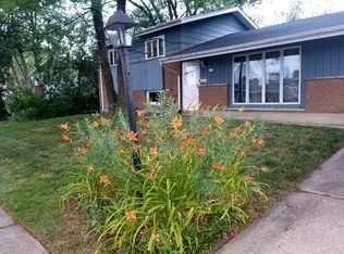 307 Farragut St, Park Forest, IL 60466