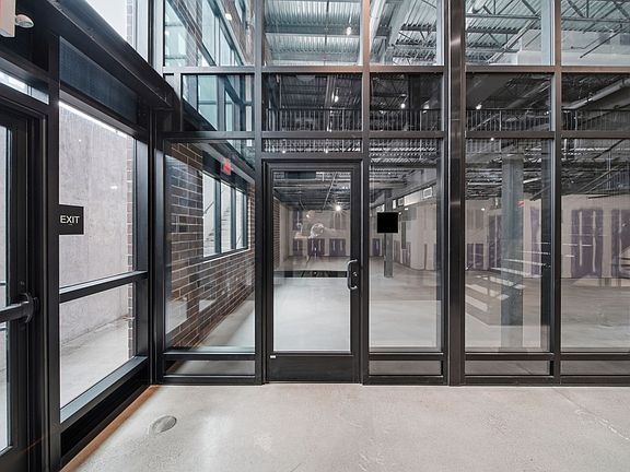 2nd image of 115 S Main St #2