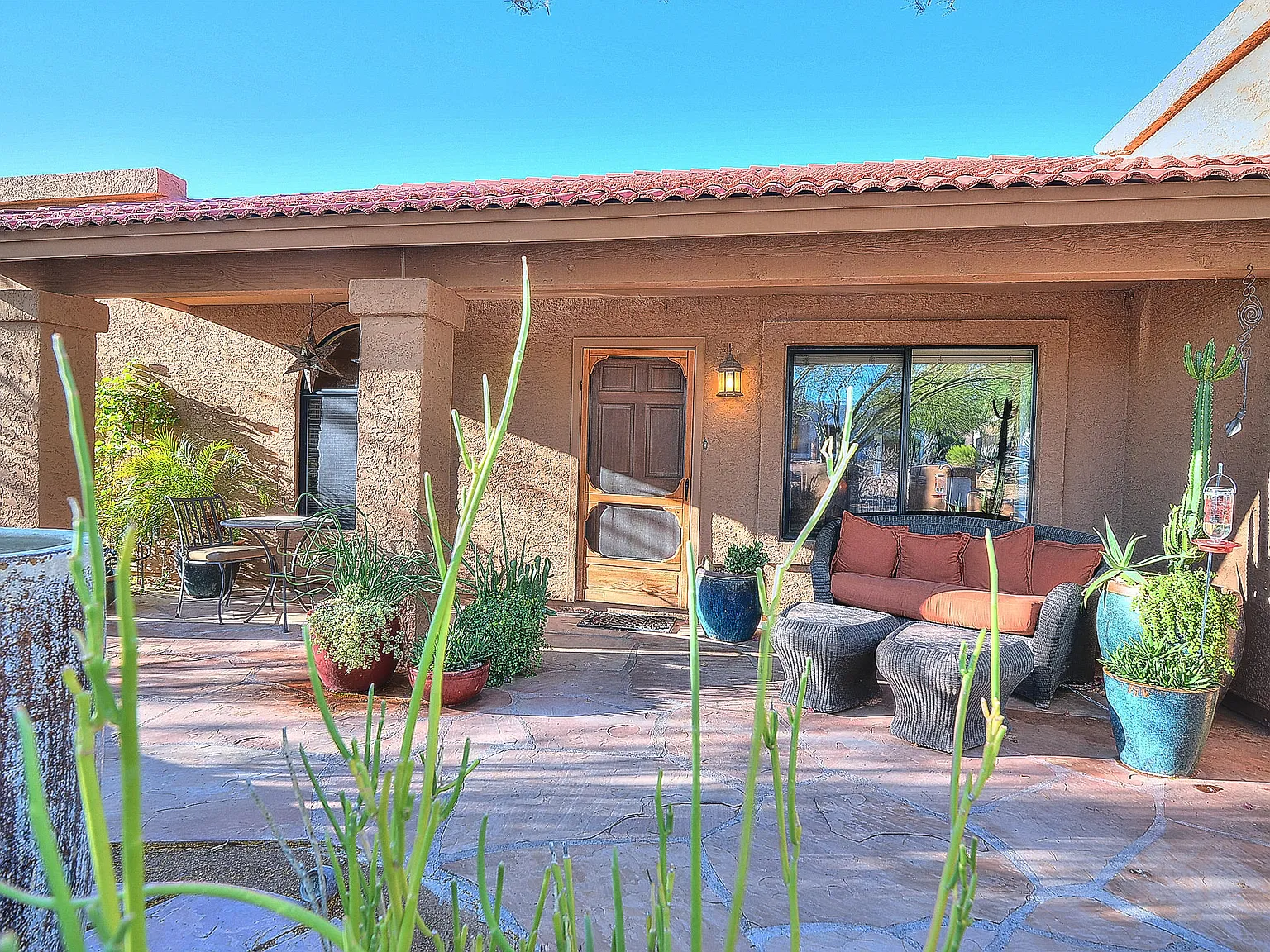 2 bed, 2.0 bath, 1810 sqft, $3,500 — Photo 3