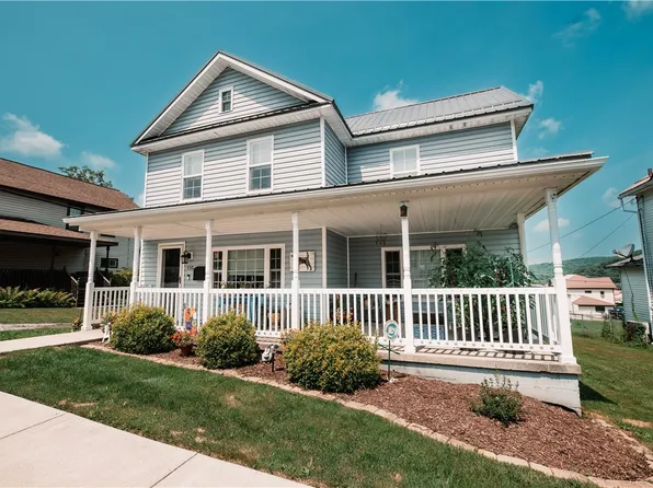 530 Hancock St, Clymer, PA 15728