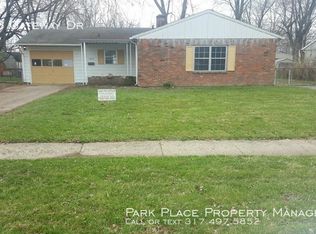 5643 Gateway Dr, Indianapolis, IN