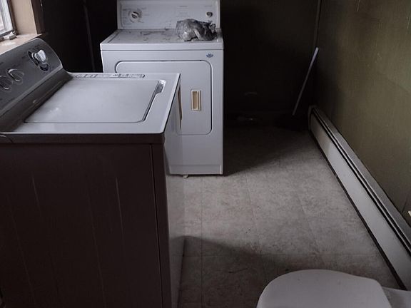 5th image of 39 Cleveland Ave